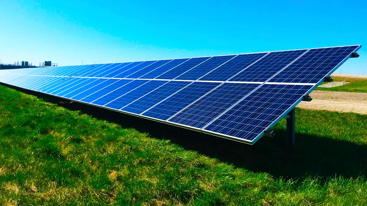 Off-grid solar keeps your business running strong